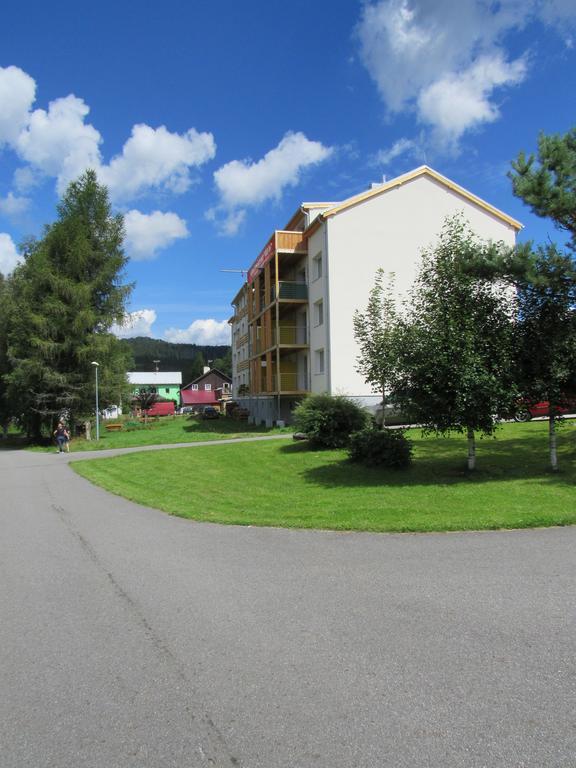 Apartman Stozec Ema Εξωτερικό φωτογραφία
